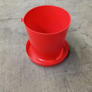 Mangeoire plastique volaille