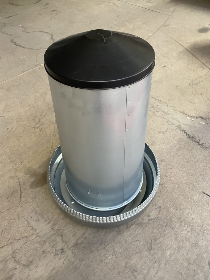 Mangeoire volaille 40kg